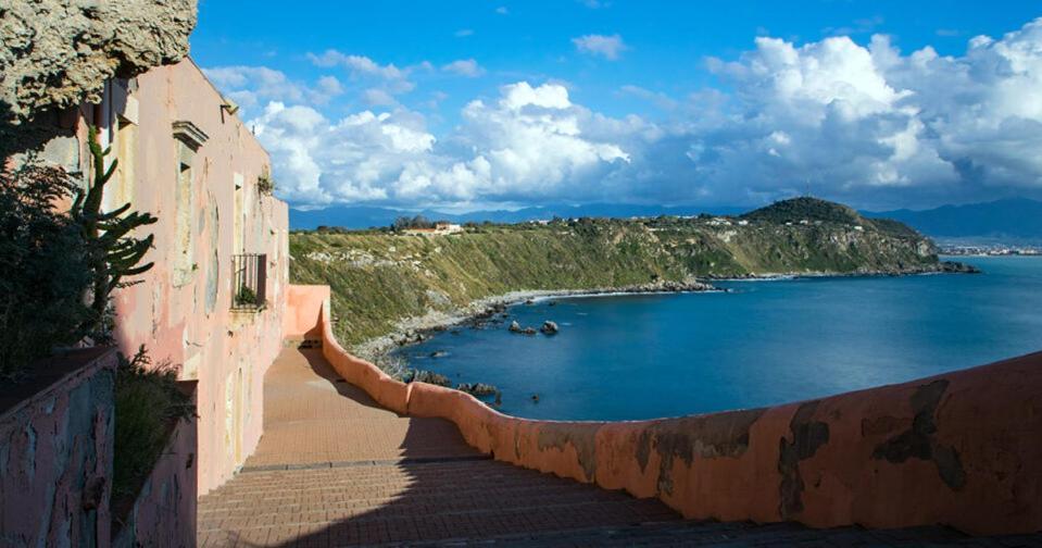 Casa Vacanza Nina Milazzo Exteriör bild